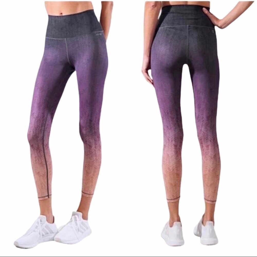 AR-33 Alpha High Waist Ombre Leggings Size Medium Purple Activewear High Waist - Picture 3 of 11